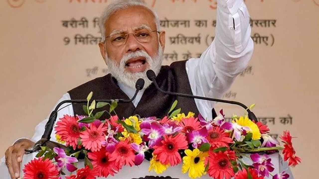 கொரோனா 2வது அலை.. மீண்டும் ஊரடங்கா? அனைத்து மாநில முதல்வர்களுடன் பிரதமர் மோடி அவசர ஆலோசனை..! கொரோனா 2வது அலை.. மீண்டும் ஊரடங்கா? அனைத்து மாநில முதல்வர்களுடன் பிரதமர் மோடி அவசர ஆலோசனை..!