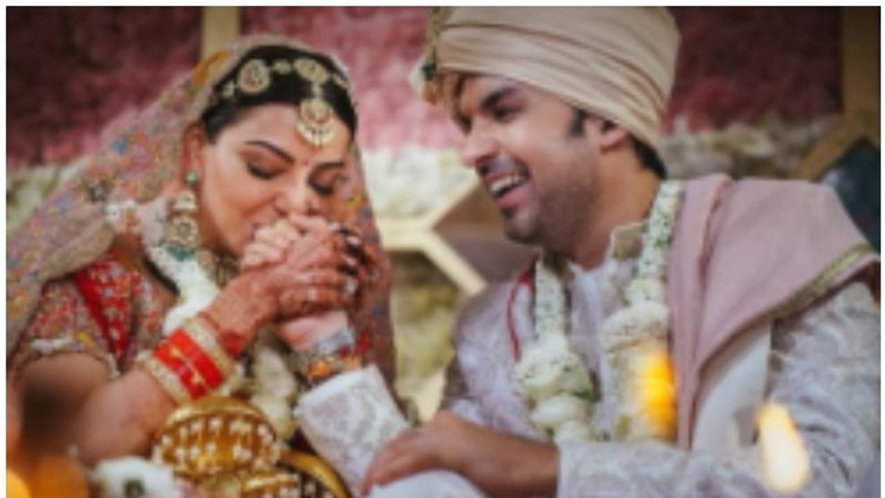 'വിവാഹ നടത്തിപ്പ് ശരിക്കും വെല്ലുവിളിയായിരുന്നു', നന്ദി പറഞ്ഞ് കാജല് 'വിവാഹ നടത്തിപ്പ് ശരിക്കും വെല്ലുവിളിയായിരുന്നു', നന്ദി പറഞ്ഞ് കാജല്