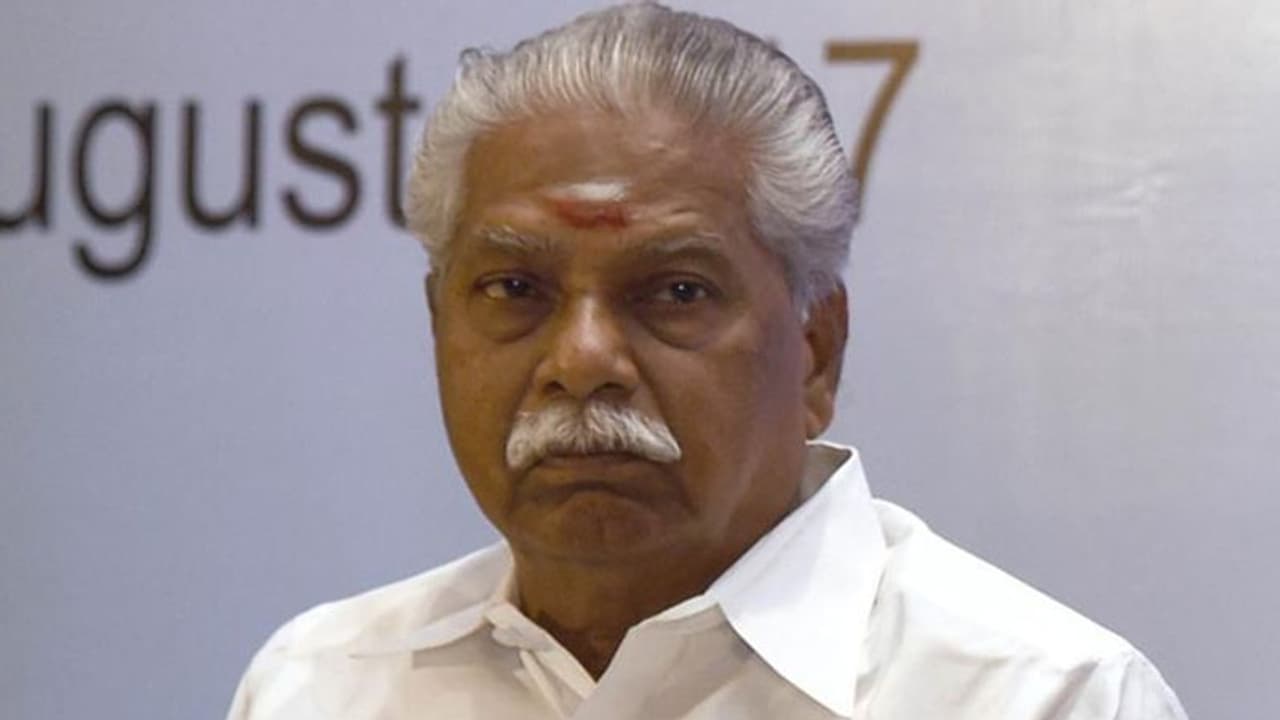 तमिलनाडु के एग्रीकल्चर मिनिस्टर की कोरोना से मौत, पिछले 24 घंटों में 551 लोगों की जान गई तमिलनाडु के एग्रीकल्चर मिनिस्टर की कोरोना से मौत, पिछले 24 घंटों में 551 लोगों की जान गई