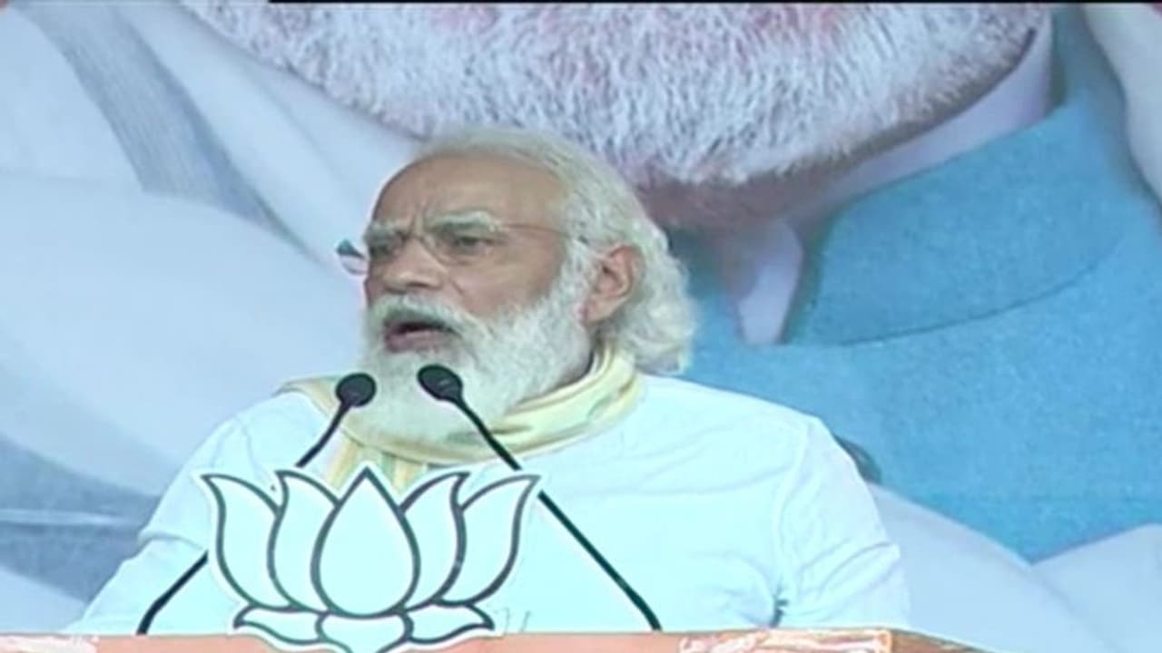 पीएम मोदी ने कहा जंगलराज के युवराज क्या बिहार में दे सकते हैं उचित माहौल का विश्वास