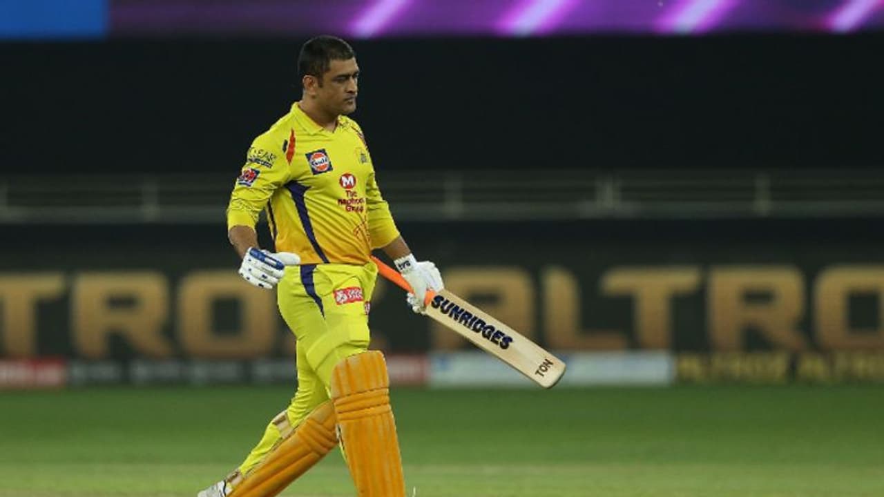 ചെന്നൈയുടെ 'തല'യാകാന് ഇനി ധോണിയുണ്ടാവില്ലെന്ന് സഞ്ജയ് ബംഗാര്; പുതിയ നായകനെ പ്രവചിച്ച് മുന്താരം ചെന്നൈയുടെ 'തല'യാകാന് ഇനി ധോണിയുണ്ടാവില്ലെന്ന് സഞ്ജയ് ബംഗാര്; പുതിയ നായകനെ പ്രവചിച്ച് മുന്താരം