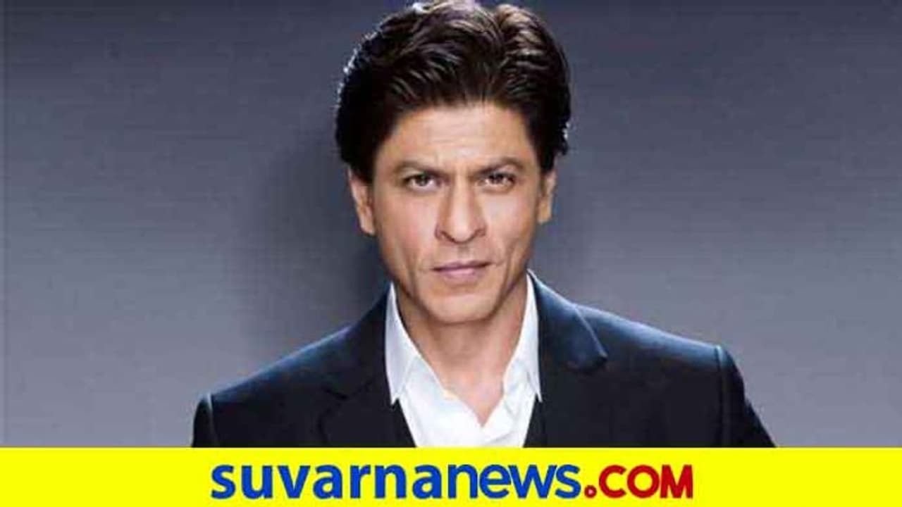 ಕೊರೋನಾ ಭಯ ಇಲ್ಲ, ಬಾದ್ಷಾ ಮುಖ್ಯ; ಹ್ಯಾಪಿ ಬರ್ತಡೇ ಶಾರುಖ್! ಕೊರೋನಾ ಭಯ ಇಲ್ಲ, ಬಾದ್ಷಾ ಮುಖ್ಯ; ಹ್ಯಾಪಿ ಬರ್ತಡೇ ಶಾರುಖ್!