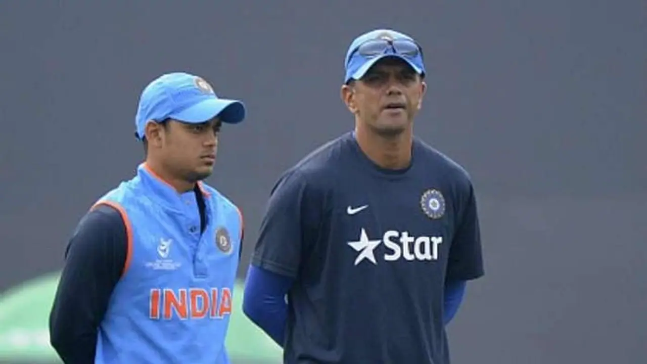 అనిల్ కుంబ్లే బౌలింగ్లో ఎలా ఆడాలో రాహుల్ ద్రావిడ్ నేర్పించాడు... జింబాబ్వే మాజీ కెప్టెన్ తైబు... అనిల్ కుంబ్లే బౌలింగ్లో ఎలా ఆడాలో రాహుల్ ద్రావిడ్ నేర్పించాడు... జింబాబ్వే మాజీ కెప్టెన్ తైబు...