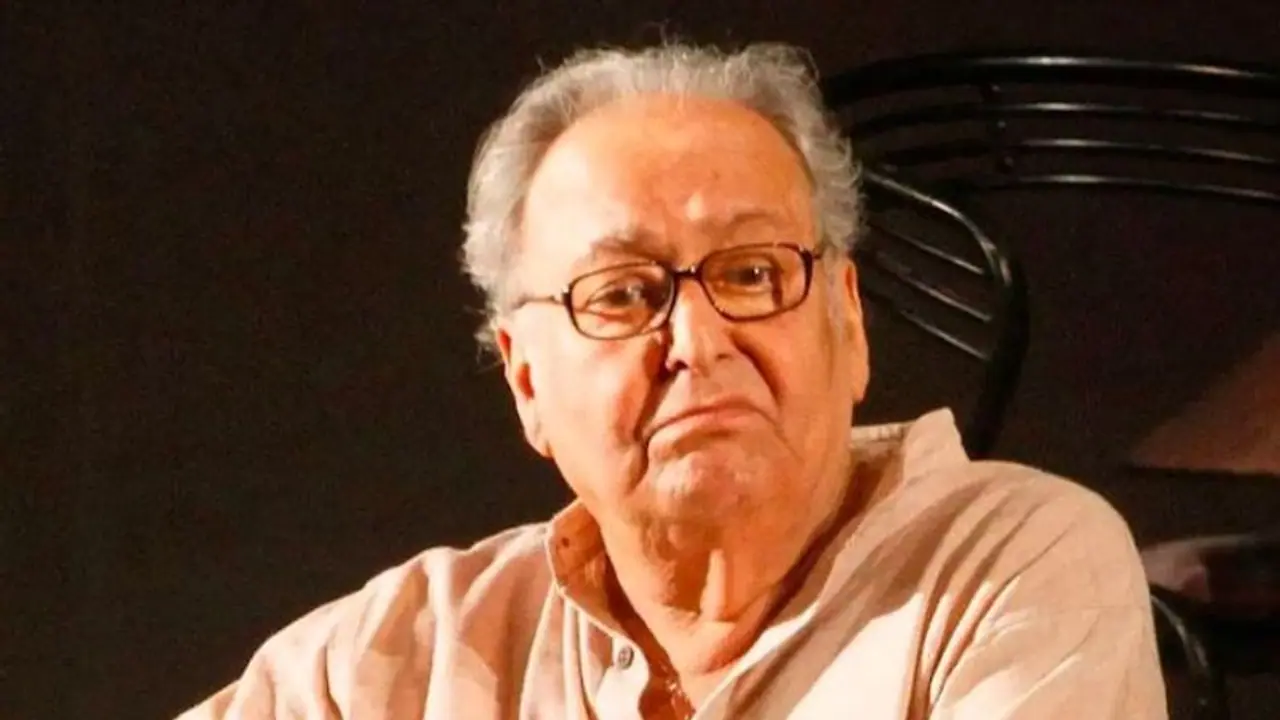Soumitra Chatterjee undergoes vascular surgery; internal bleeding stopped Soumitra Chatterjee undergoes vascular surgery; internal bleeding stopped