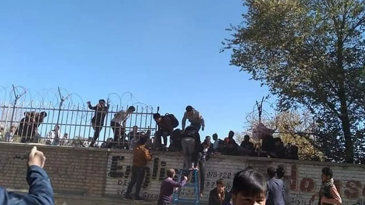 Russian envoy to meet Taliban on Tuesday, to decide on recognising new govt on ‘actions’ Russian envoy to meet Taliban on Tuesday, to decide on recognising new govt on ‘actions’