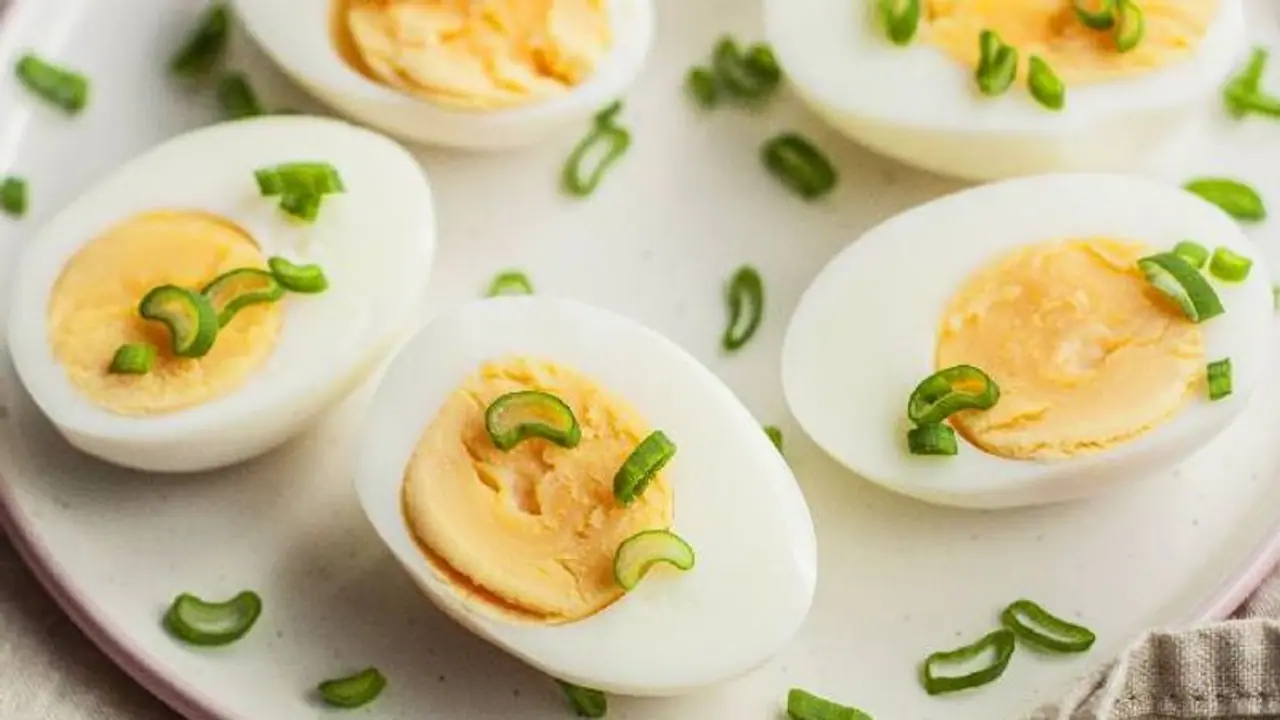 ডায়াবেটিস রোগীরা সাবধান, অতিরিক্ত ডিম খেলেই বাড়বে কোলেস্টেরল