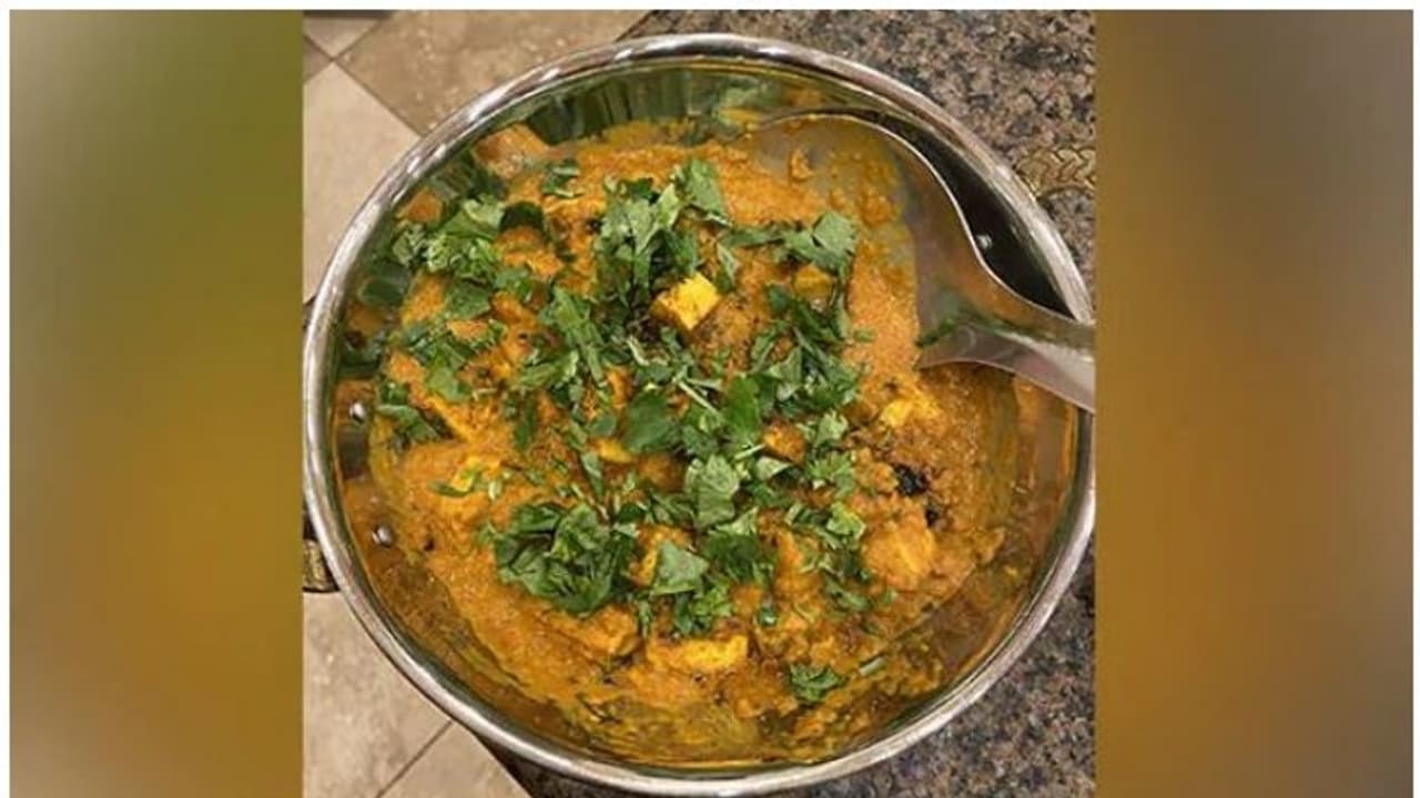 പ്രസിഡന്റ് തെരഞ്ഞെടുപ്പ് ചൂടിനിടെ 'പനീർ ടിക്ക' തരംഗം; സംഭവം എന്താണെന്നോ...? പ്രസിഡന്റ് തെരഞ്ഞെടുപ്പ് ചൂടിനിടെ 'പനീർ ടിക്ക' തരംഗം; സംഭവം എന്താണെന്നോ...?