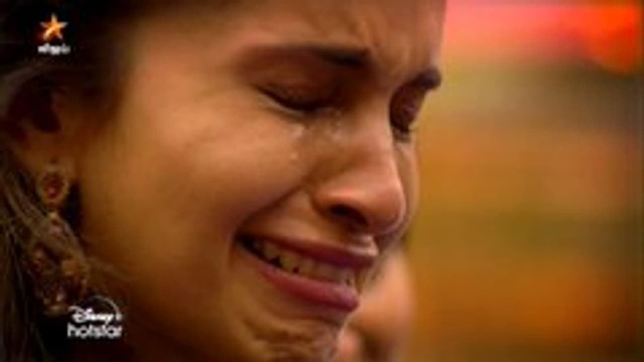 பிக்பாஸ் வீட்டில் குலுங்கி குலுங்கி அழுத சம்யுக்தா! என்ன ஆச்சு..? பிக்பாஸ் வீட்டில் குலுங்கி குலுங்கி அழுத சம்யுக்தா! என்ன ஆச்சு..?