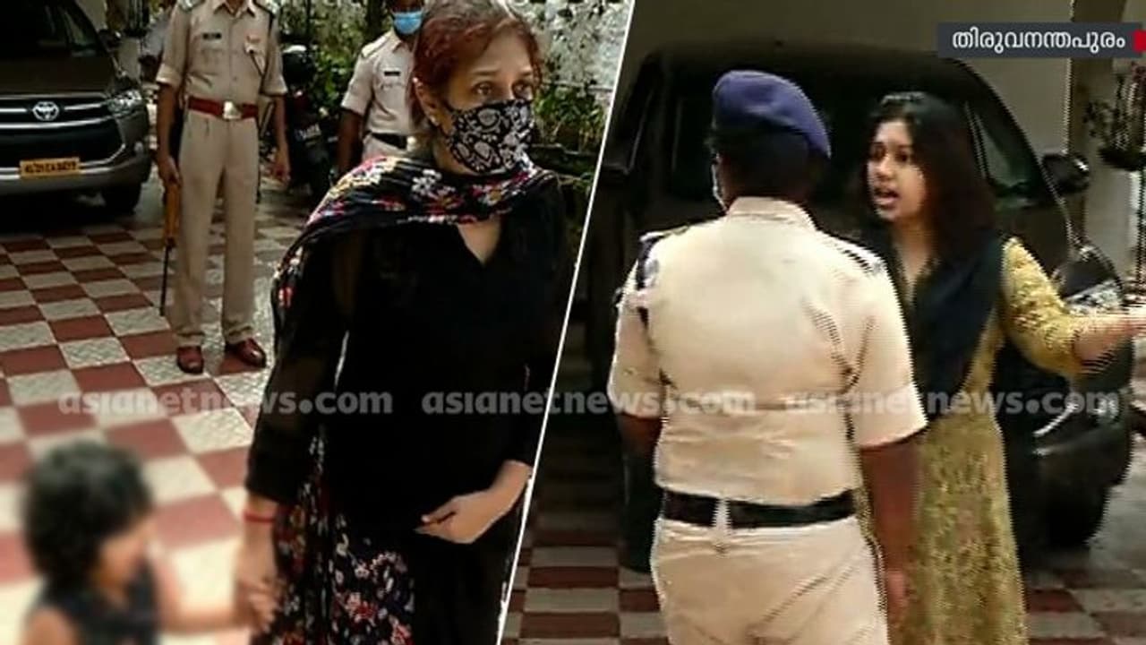 ബാലാവകാശ കമ്മീഷൻ ബിനീഷിന്റെ വീട്ടിലെത്തി, കുടുംബാംഗങ്ങളെ ഇഡി പുറത്തേക്ക് വിട്ടു ബാലാവകാശ കമ്മീഷൻ ബിനീഷിന്റെ വീട്ടിലെത്തി, കുടുംബാംഗങ്ങളെ ഇഡി പുറത്തേക്ക് വിട്ടു