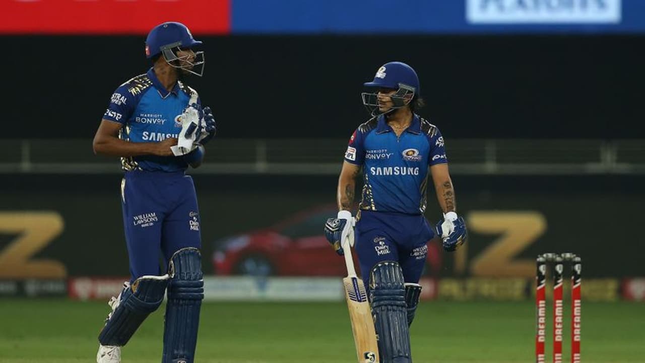 #MIvsDC முக்கியமான போட்டியில் பொளந்துகட்டிய மும்பை இந்தியன்ஸ் வீரர்கள்.. டெல்லி அணிக்கு கடின இலக்கு