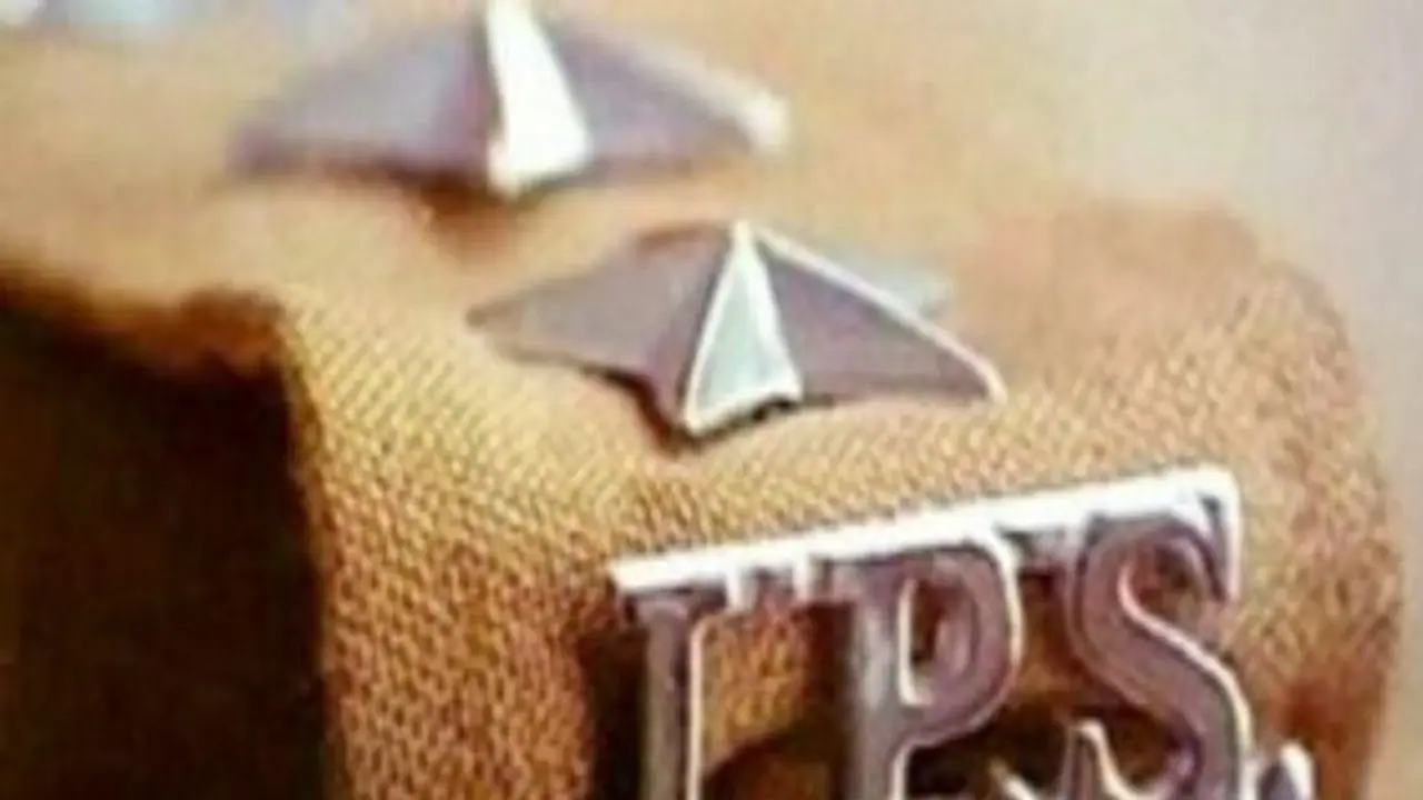 Karnataka IPS officer retracts resignation for the third time, after meeting BS Yediyurappa Karnataka IPS officer retracts resignation for the third time, after meeting BS Yediyurappa