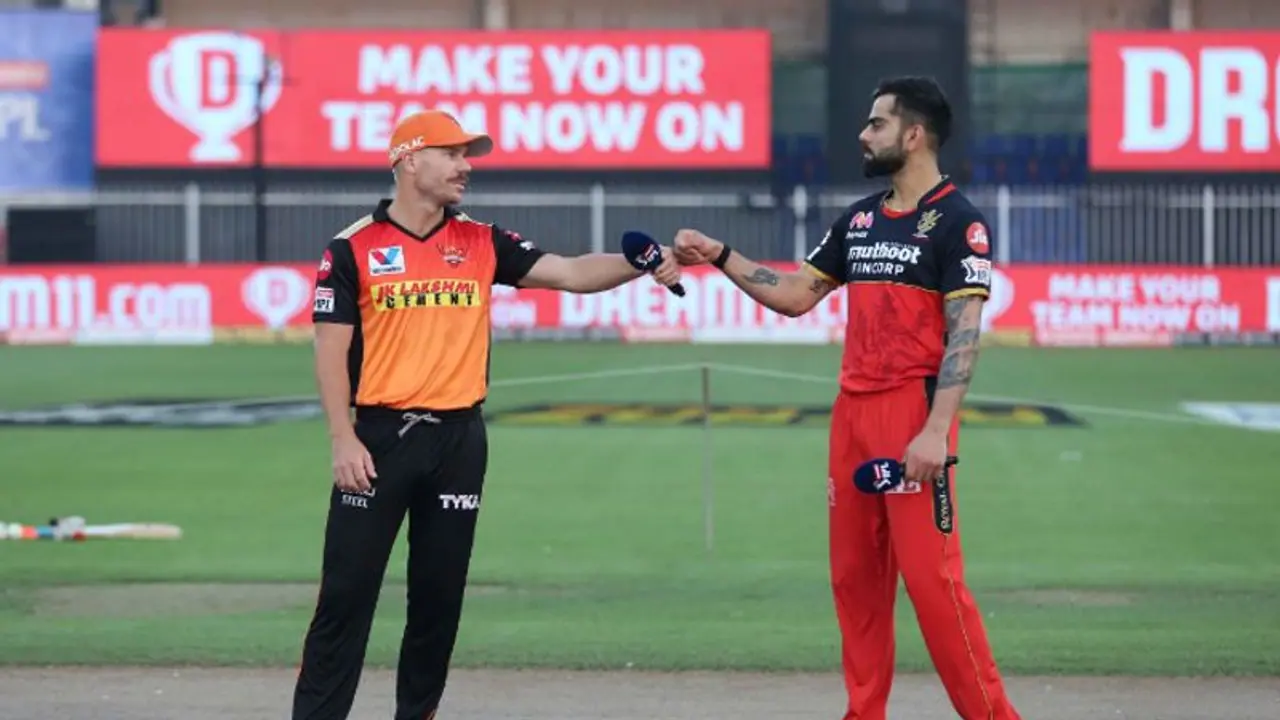 #SRHvsRCB எதிர்பார்த்த மாற்றங்களை அப்படியே செய்த சன்ரைசர்ஸ்..! ஆர்சிபி முதலில் பேட்டிங் #SRHvsRCB எதிர்பார்த்த மாற்றங்களை அப்படியே செய்த சன்ரைசர்ஸ்..! ஆர்சிபி முதலில் பேட்டிங்