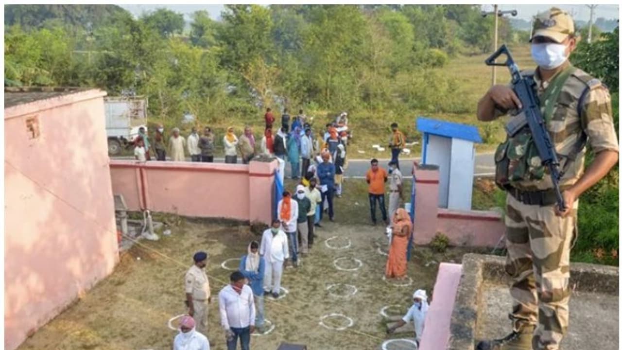 ബിഹാര് തെരഞ്ഞെടുപ്പ്: അവസാനഘട്ട പോളിംഗ് ഇന്ന്, പ്രതീക്ഷയോടെ മുന്നണികള് ബിഹാര് തെരഞ്ഞെടുപ്പ്: അവസാനഘട്ട പോളിംഗ് ഇന്ന്, പ്രതീക്ഷയോടെ മുന്നണികള്