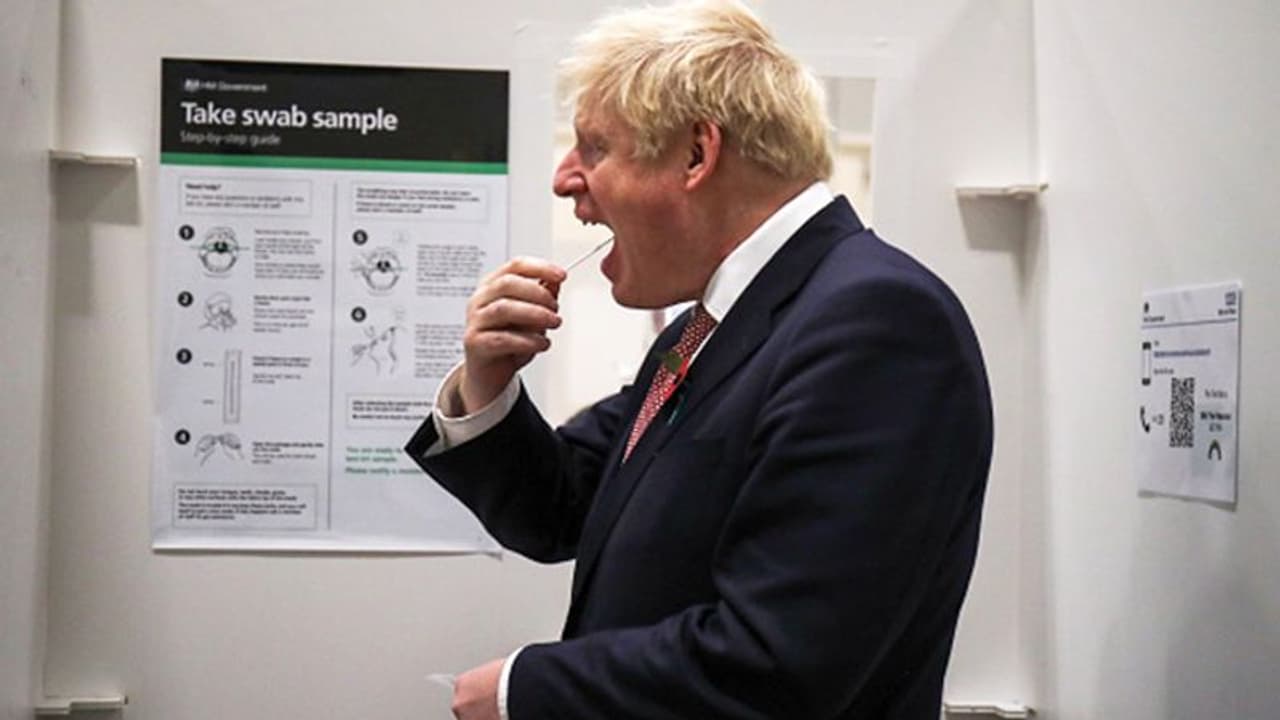 రెండోసారి... క్వారంటైన్ లోకి వెళ్లిన యూకే ప్రధాని రెండోసారి... క్వారంటైన్ లోకి వెళ్లిన యూకే ప్రధాని