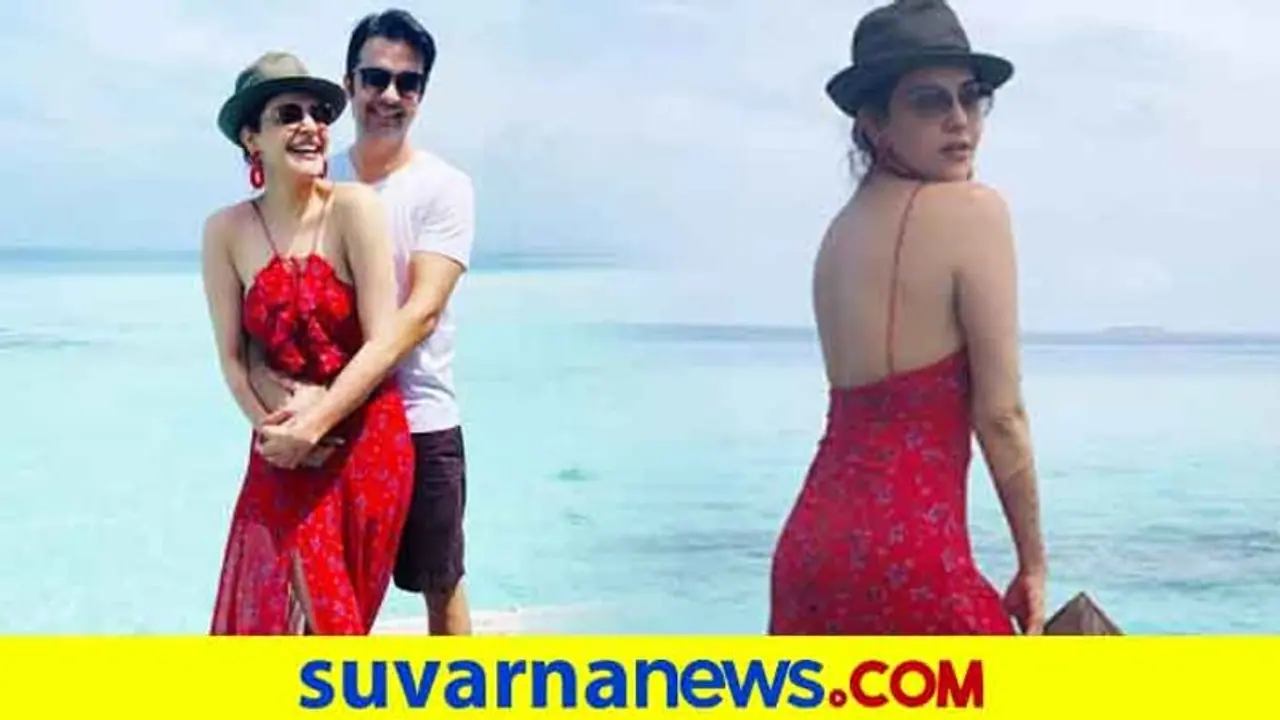 ಮಾಲ್ಡೀವ್ಸ್ನಲ್ಲಿ ನಟಿ ಕಾಜಲ್ ಹನಿಮೂನ್; ಬೋಲ್ಡ್ ರೆಡ್ ಲುಕ್ ಹೇಗಿದೆ? ಮಾಲ್ಡೀವ್ಸ್ನಲ್ಲಿ ನಟಿ ಕಾಜಲ್ ಹನಿಮೂನ್; ಬೋಲ್ಡ್ ರೆಡ್ ಲುಕ್ ಹೇಗಿದೆ?