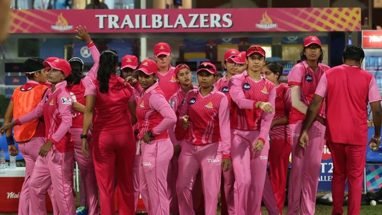 ಸೂಪರ್ನೊವಾ ಮಣಿಸಿದ ಟ್ರೈಲ್ಬ್ಲೇಜರ್ಸ್ಗೆ ಮಹಿಳಾ T20 ಚಾಲೆಂಜರ್ಸ್ ಟ್ರೋಫಿ! ಸೂಪರ್ನೊವಾ ಮಣಿಸಿದ ಟ್ರೈಲ್ಬ್ಲೇಜರ್ಸ್ಗೆ ಮಹಿಳಾ T20 ಚಾಲೆಂಜರ್ಸ್ ಟ್ರೋಫಿ!