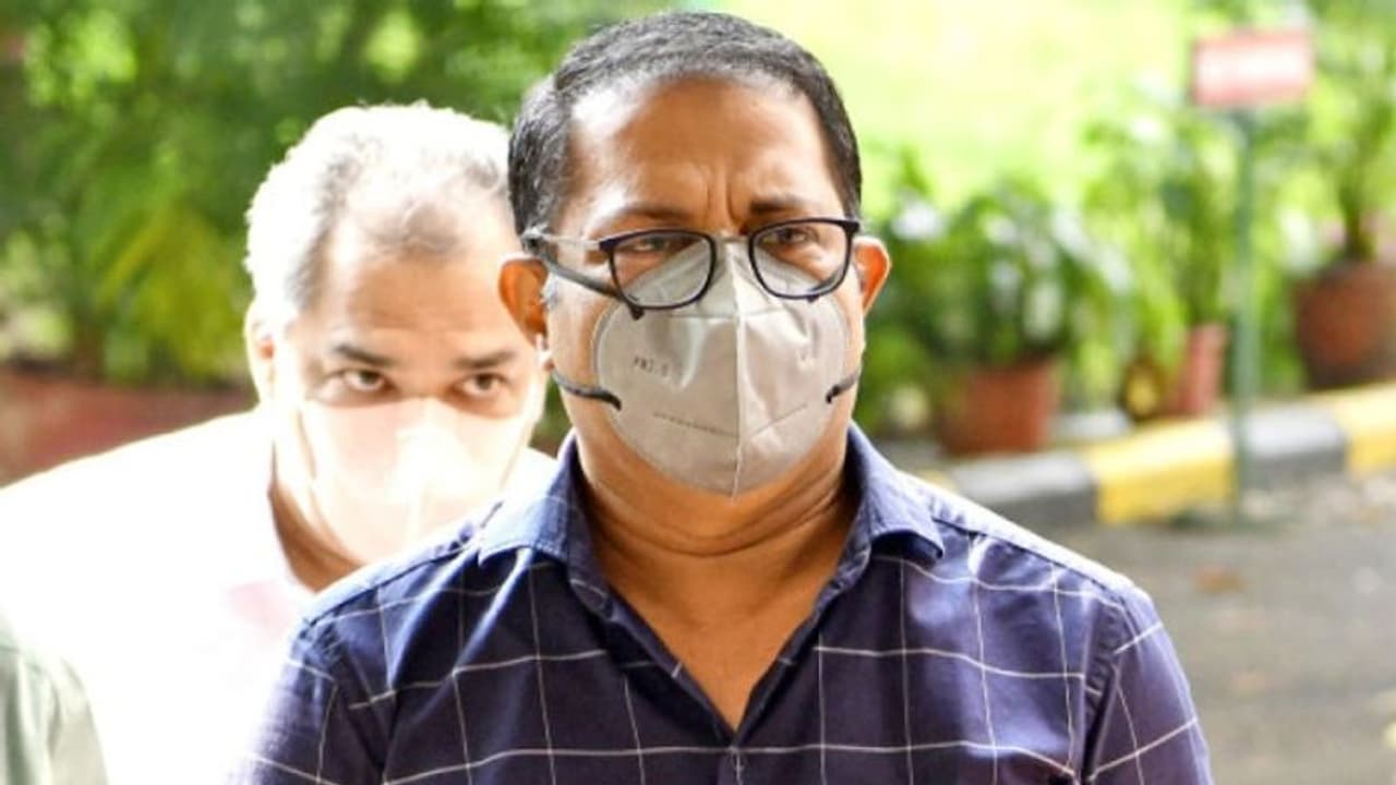 കെഎം ഷാജിക്കെതിരെ വീണ്ടും വിജിലൻസ്; ചട്ടങ്ങൾ ലംഘിച്ചെന്ന റിപ്പോർട്ട് തെരഞ്ഞെടുപ്പ് കമ്മീഷന് സമർപ്പിച്ചു