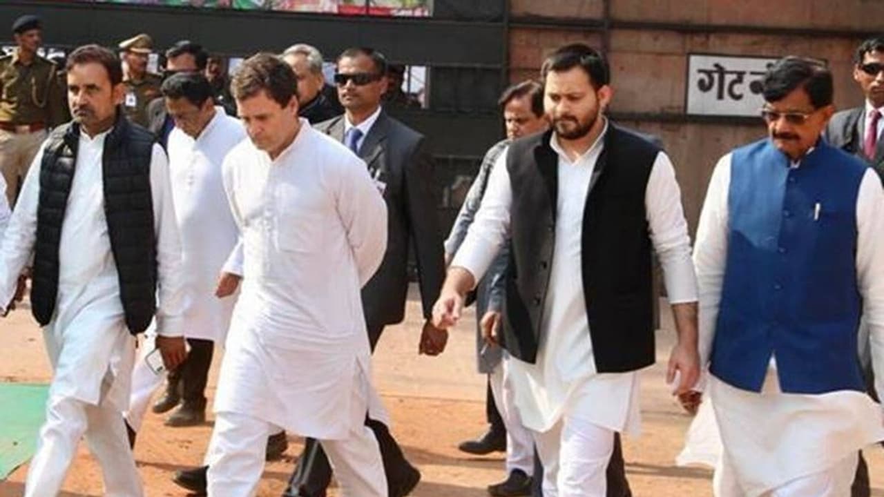 'അഖിലേഷിനോട് ചെയ്തത് കോണ്‍ഗ്രസ് തേജസ്വിയോടും ചെയ്തു'; മുന്നണിയിലും പാര്‍ട്ടിയിലും അസംതൃപ്തി പുകയുന്നു