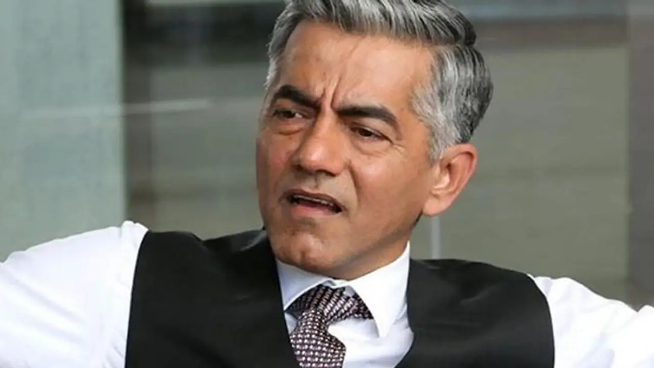 'काय पो छे' के इस एक्टर ने लगाई फांसी, 53 साल की उम्र में विदेशी महिला के साथ रहता था लिव इन में 'काय पो छे' के इस एक्टर ने लगाई फांसी, 53 साल की उम्र में विदेशी महिला के साथ रहता था लिव इन में