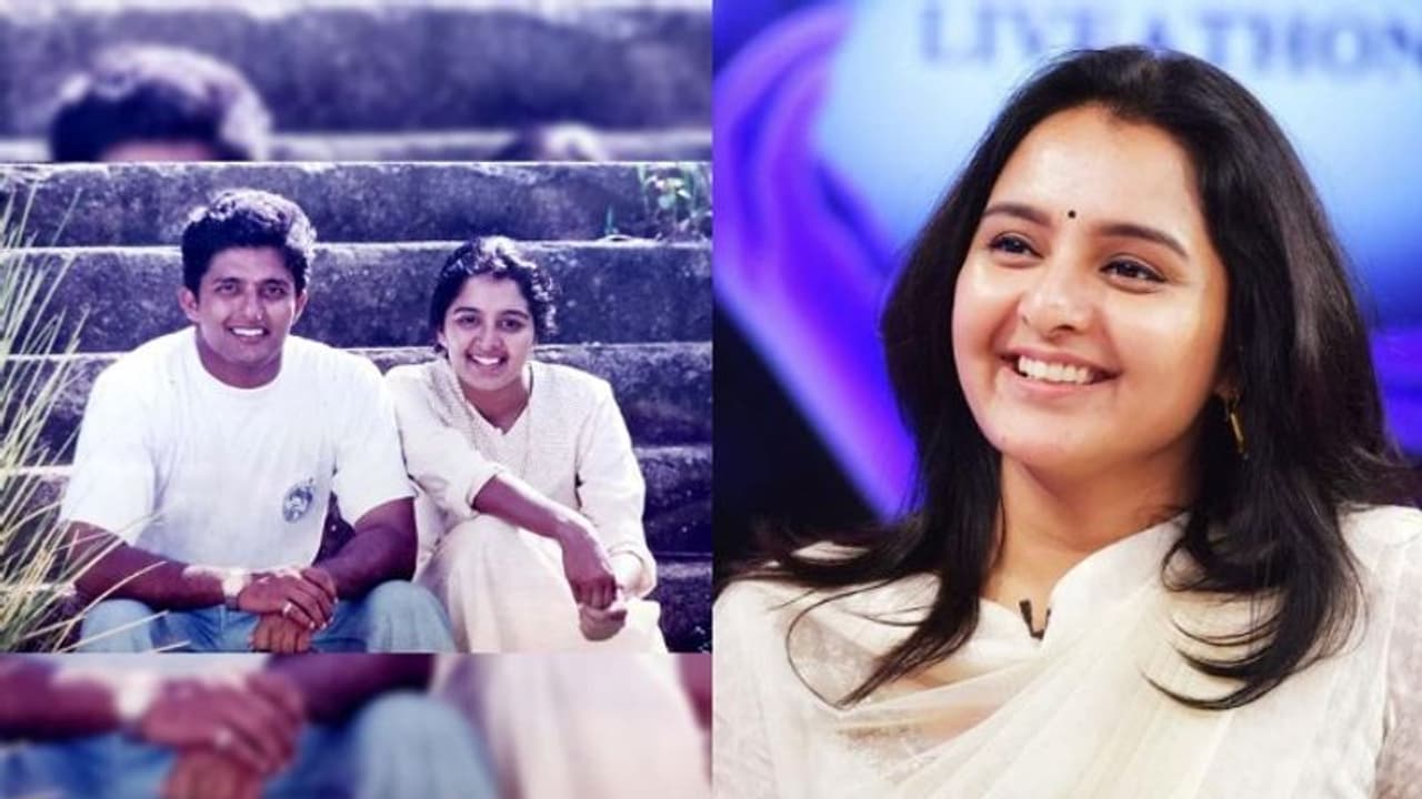 'ഇരിപ്പ് കണ്ടാൽ വൻ തമ്മിൽതല്ല് കഴിഞ്ഞ് ഇരിക്കുകയാണെന്ന് പറയുകയേയില്ല'; പഴയകാല ചിത്രവുമായി മഞ്ജു വാര്യർ 'ഇരിപ്പ് കണ്ടാൽ വൻ തമ്മിൽതല്ല് കഴിഞ്ഞ് ഇരിക്കുകയാണെന്ന് പറയുകയേയില്ല'; പഴയകാല ചിത്രവുമായി മഞ്ജു വാര്യർ