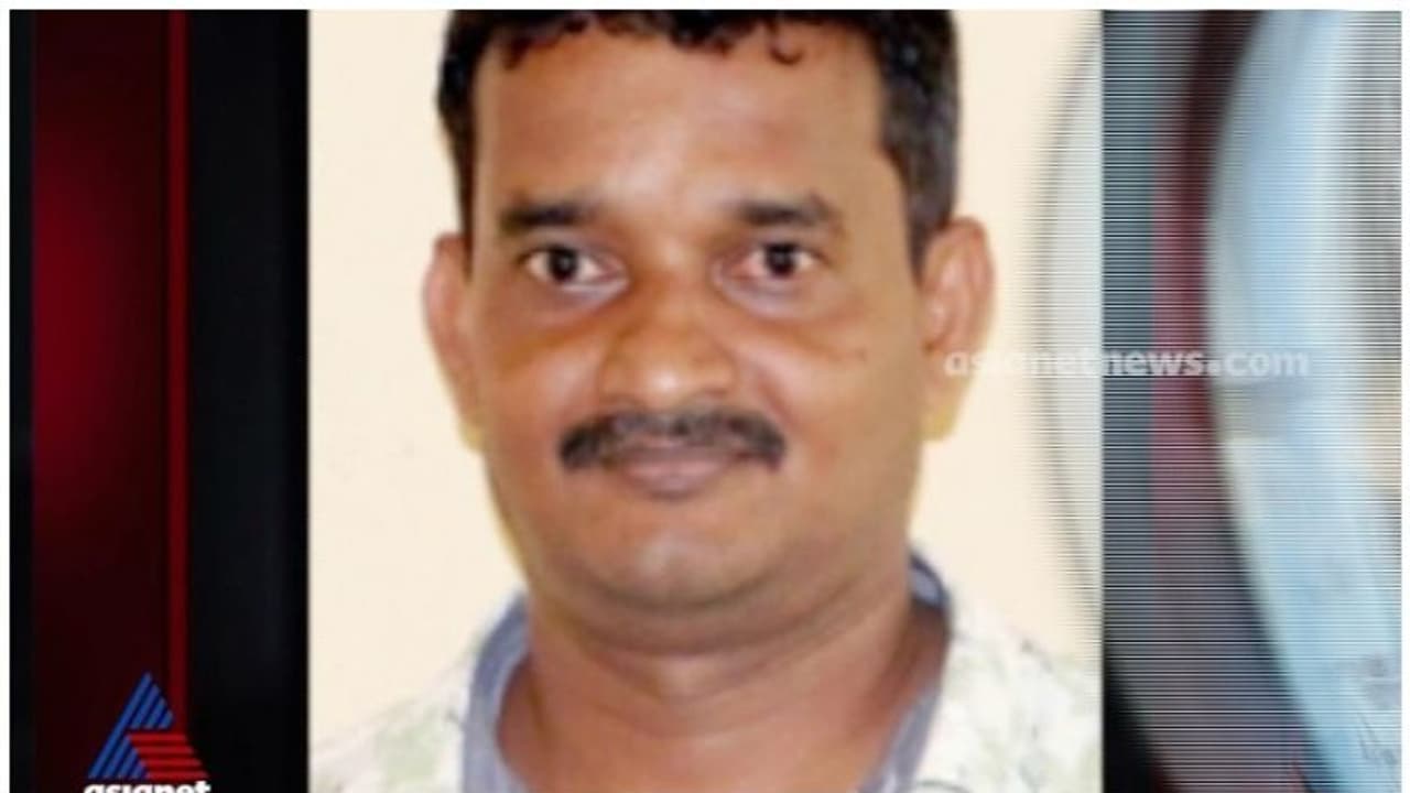 കേരള സര്വകലാശാല അധ്യാപക തട്ടിപ്പ്: അധ്യാപകരെ ഭീഷണിപ്പെടുത്തി സിന്ഡിക്കേറ്റംഗം കേരള സര്വകലാശാല അധ്യാപക തട്ടിപ്പ്: അധ്യാപകരെ ഭീഷണിപ്പെടുത്തി സിന്ഡിക്കേറ്റംഗം