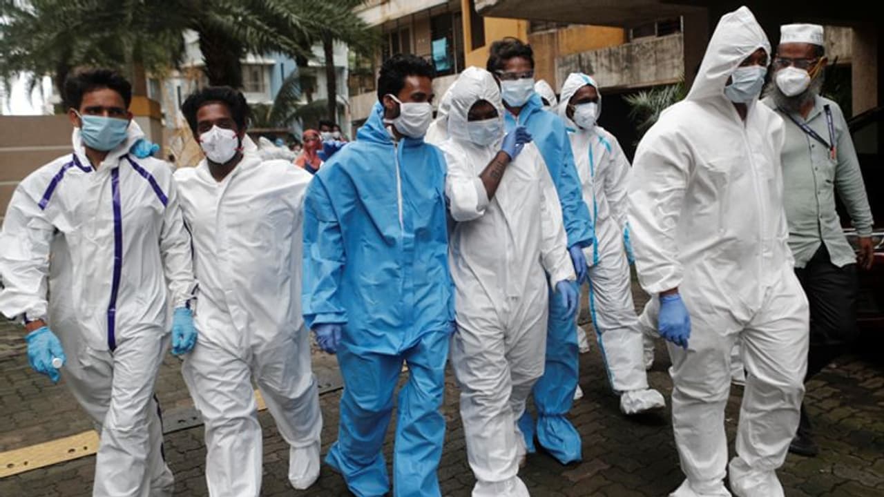 চিকিৎসাধীন রোগীর সংখ্যা এখন ৫ শতাংশেরও কম, লক্ষ্যণীয় পরিবর্তন ভারতের কোভিড পরিসংখ্যানে চিকিৎসাধীন রোগীর সংখ্যা এখন ৫ শতাংশেরও কম, লক্ষ্যণীয় পরিবর্তন ভারতের কোভিড পরিসংখ্যানে