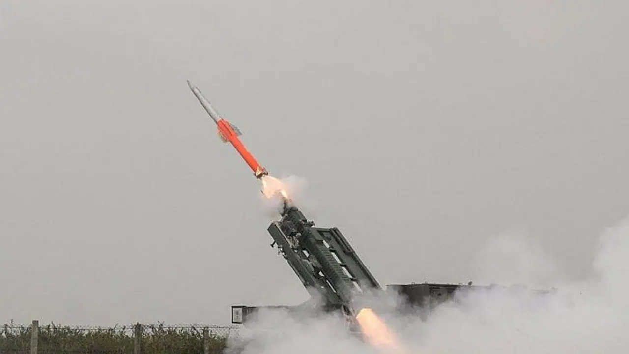 ஏவுகணை வலிமையில் கர்ஜிக்கும் இந்தியா... அதிர்ச்சியில் சீனா பாகிஸ்தான்..!