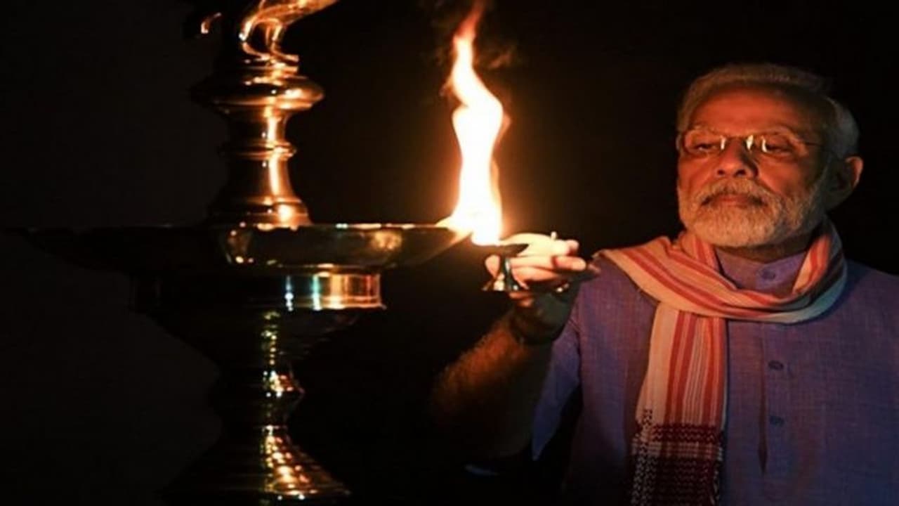 'সেনাদের জন্য জ্বালুন একটি করে প্রদীপ', দীপাবলি উদযাপনে কোথায় চললেন প্রধানমন্ত্রী 'সেনাদের জন্য জ্বালুন একটি করে প্রদীপ', দীপাবলি উদযাপনে কোথায় চললেন প্রধানমন্ত্রী