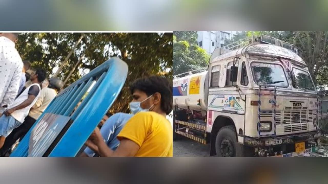 ট্যাঙ্কারের ধাক্কায় মৃত্যু মহিলার, উত্তেজনা মোমিনপুরে ট্যাঙ্কারের ধাক্কায় মৃত্যু মহিলার, উত্তেজনা মোমিনপুরে