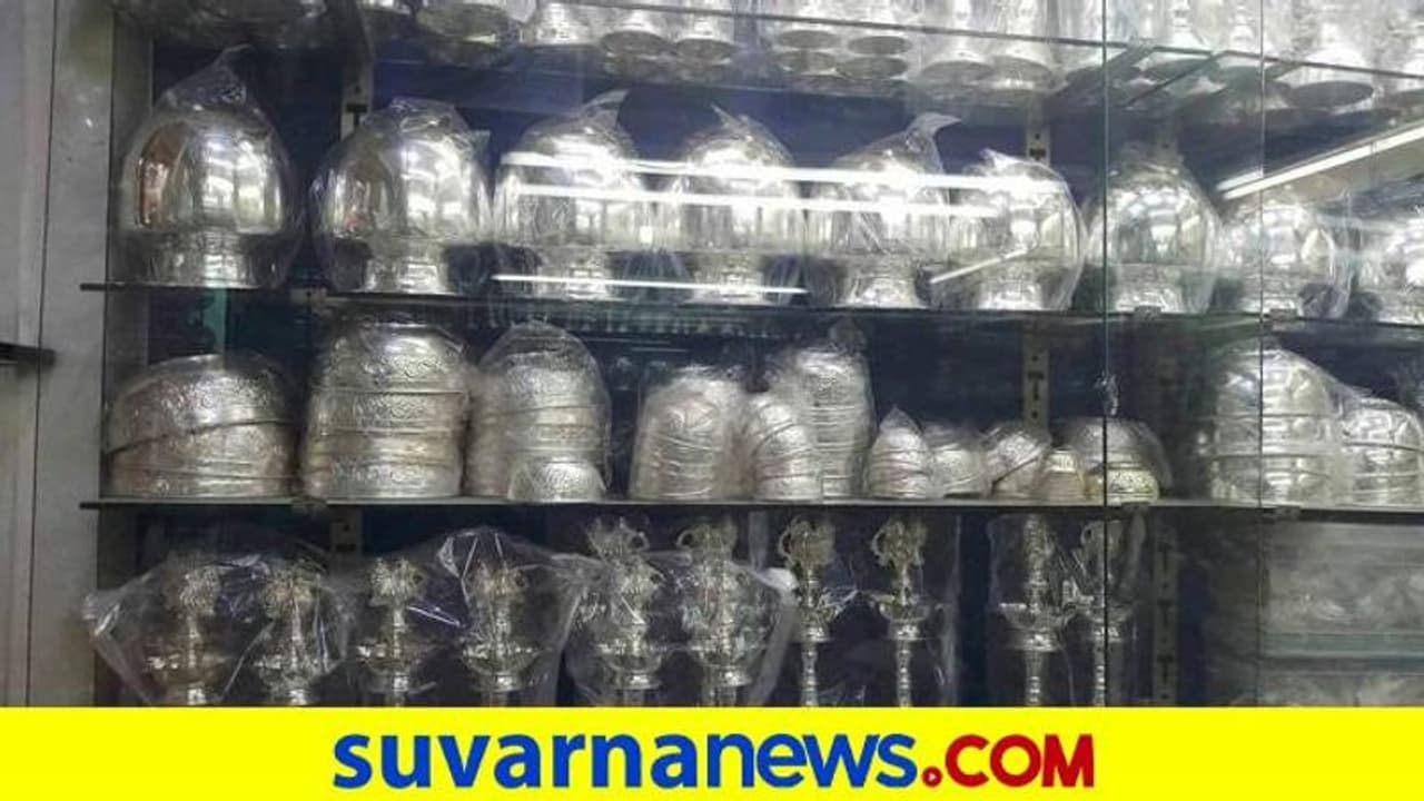 ಚಿನ್ನದಂಗಡಿ ಮೇಲೆ ನಕಲಿ ಪೊಲೀಸರ ದಾಳಿ: 800 ಗ್ರಾಂ ಆಭರಣ ಕಳ್ಳತನ