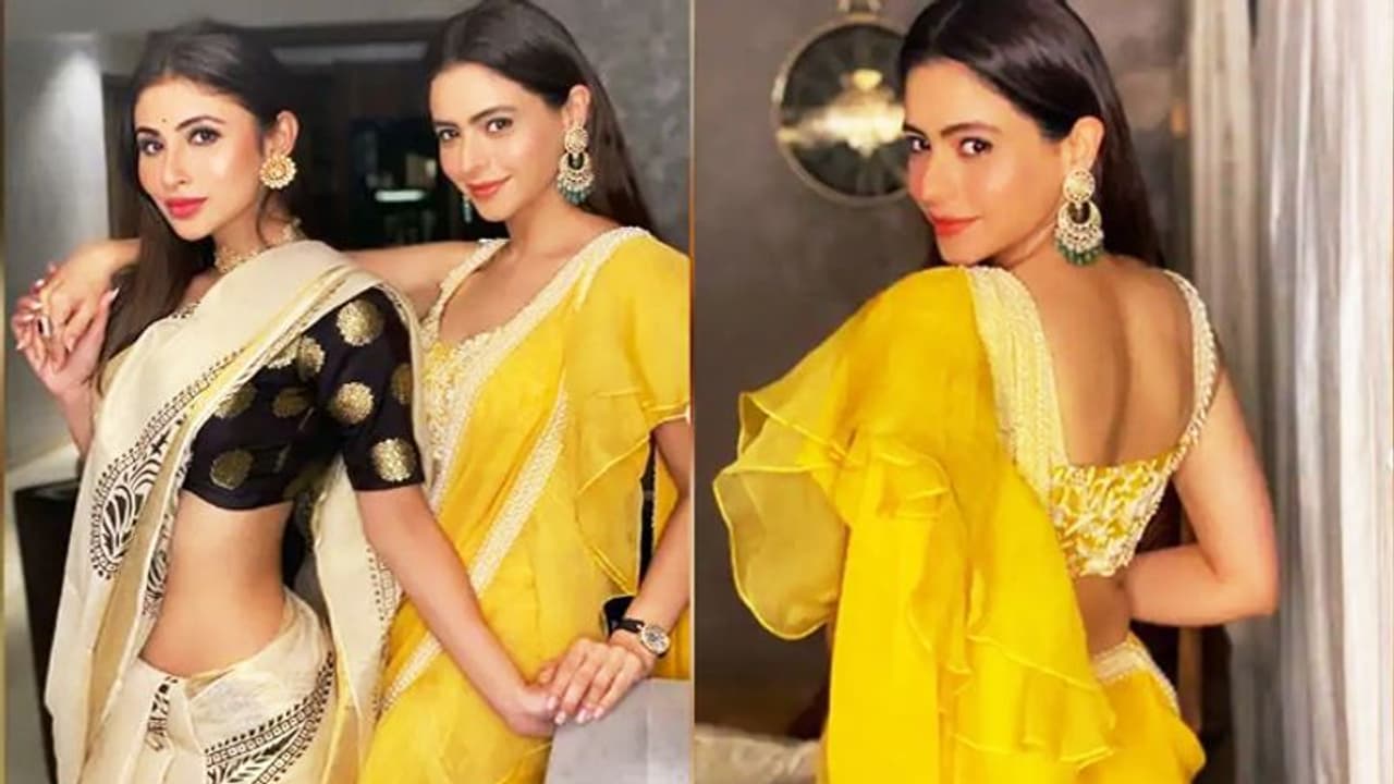 दिवाली पर 'कशिश' के घर पहुंची TV की नागिन मौनी रॉय, साड़ी में बेहद खूबसूरत लगीं दोनों एक्ट्रेस दिवाली पर 'कशिश' के घर पहुंची TV की नागिन मौनी रॉय, साड़ी में बेहद खूबसूरत लगीं दोनों एक्ट्रेस