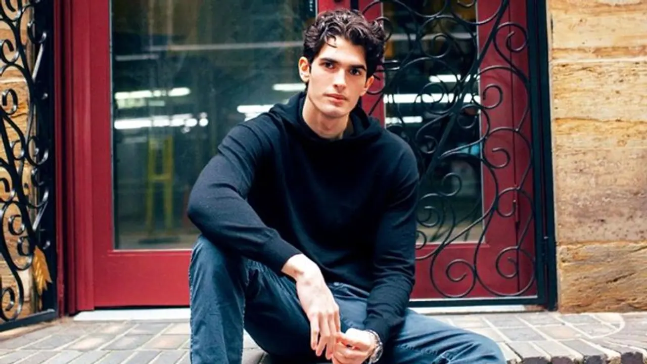 Here's how supermodel Sam Bertini stole many hearts across the nation