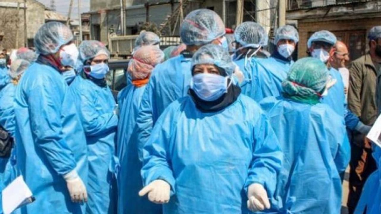 ಅಕ್ಟೋಬರ್‌ಗೆ ಬರಲಿದೆ ಮತ್ತೊಂದು ಅಲೆ: ಲಸಿಕೆ ಹಾಕಿಸದಿದ್ದರೆ 3ನೇ ಅಲೆ ಭೀಕರ!