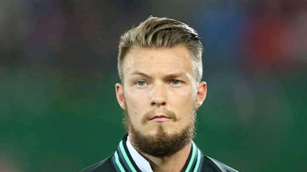 ബ്ലാസ്റ്റേഴ്സിനെതിരെ കളം നിറഞ്ഞ് പില്കിംഗ്ടണ്; ഹീറോ ഓഫ് ദ മാച്ച് പുരസ്കാരവും ഐറിഷ് താരത്തിന് ബ്ലാസ്റ്റേഴ്സിനെതിരെ കളം നിറഞ്ഞ് പില്കിംഗ്ടണ്; ഹീറോ ഓഫ് ദ മാച്ച് പുരസ്കാരവും ഐറിഷ് താരത്തിന്