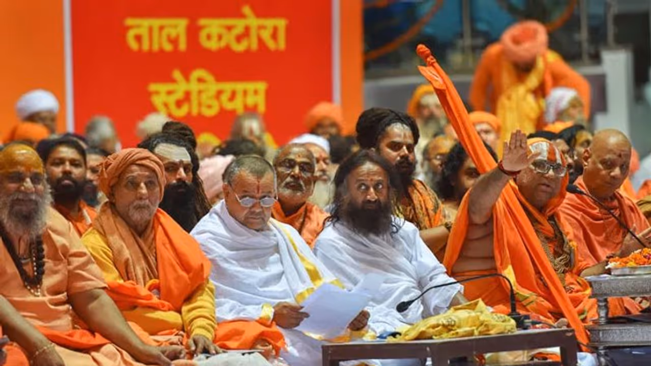 প্রধানমন্ত্রীর ডাকে সাড়া ধর্মীয় নেতাদের, আত্মনির্ভর ভারত অভিযান নিয়ে কী মন্তব্য করলেন তাঁরা প্রধানমন্ত্রীর ডাকে সাড়া ধর্মীয় নেতাদের, আত্মনির্ভর ভারত অভিযান নিয়ে কী মন্তব্য করলেন তাঁরা