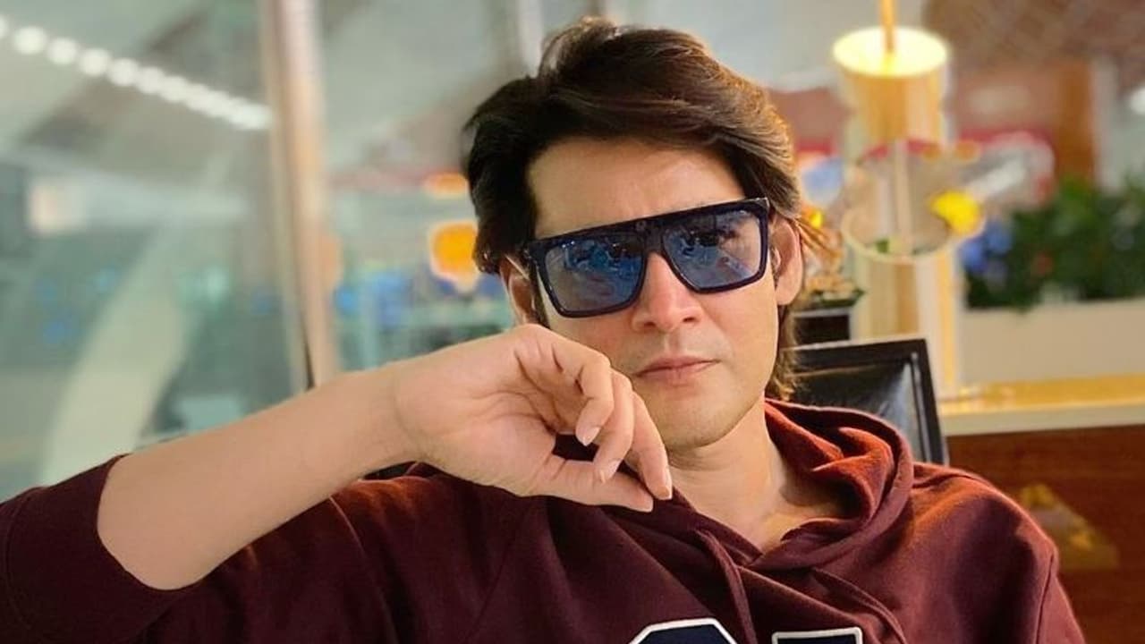 రాజమౌళి సినిమా చేసేలోగా మహేష్ ఇంకోటి,డైరక్టర్ ఖరారు