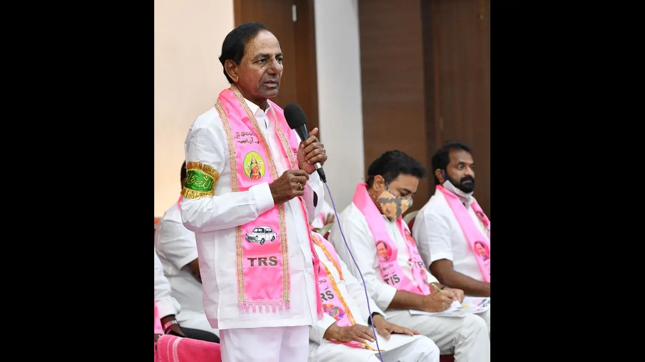 ఈ నెల 21న టీఆర్ఎస్‌ఎల్పీ సమావేశం.. అదే రోజు ఢిల్లీకి కేసీఆర్, మంత్రులు