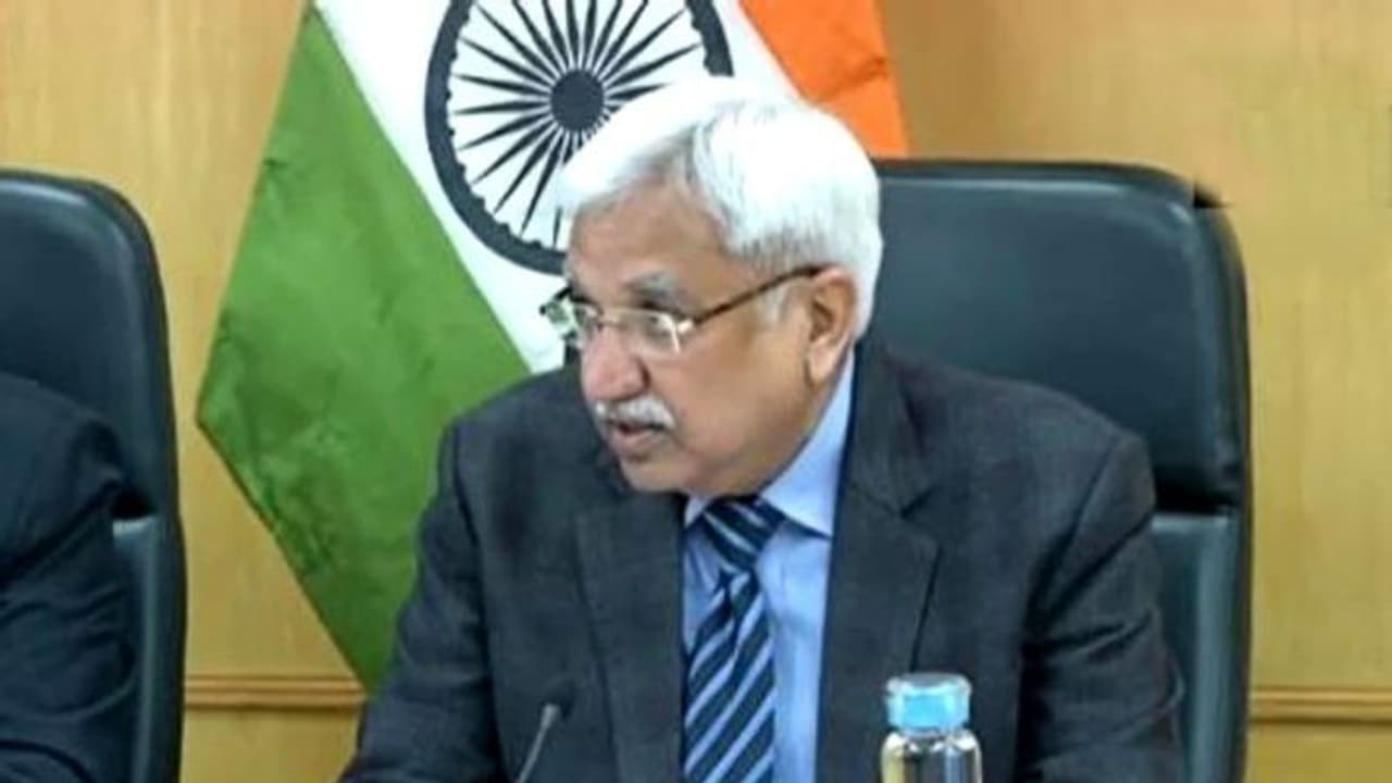 Elections in West Bengal and other states will be held on time: Chief Election Commissioner Elections in West Bengal and other states will be held on time: Chief Election Commissioner