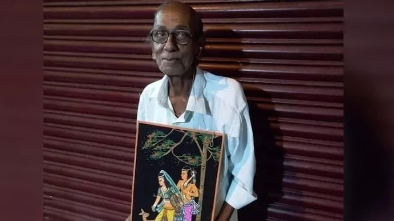 മക്കൾ ഉപേക്ഷിച്ചു, 80ലും ചിത്രങ്ങൾ വിറ്റ് ജീവിക്കാൻ വഴിതേടി സുനിൽ പാൽ മക്കൾ ഉപേക്ഷിച്ചു, 80ലും ചിത്രങ്ങൾ വിറ്റ് ജീവിക്കാൻ വഴിതേടി സുനിൽ പാൽ