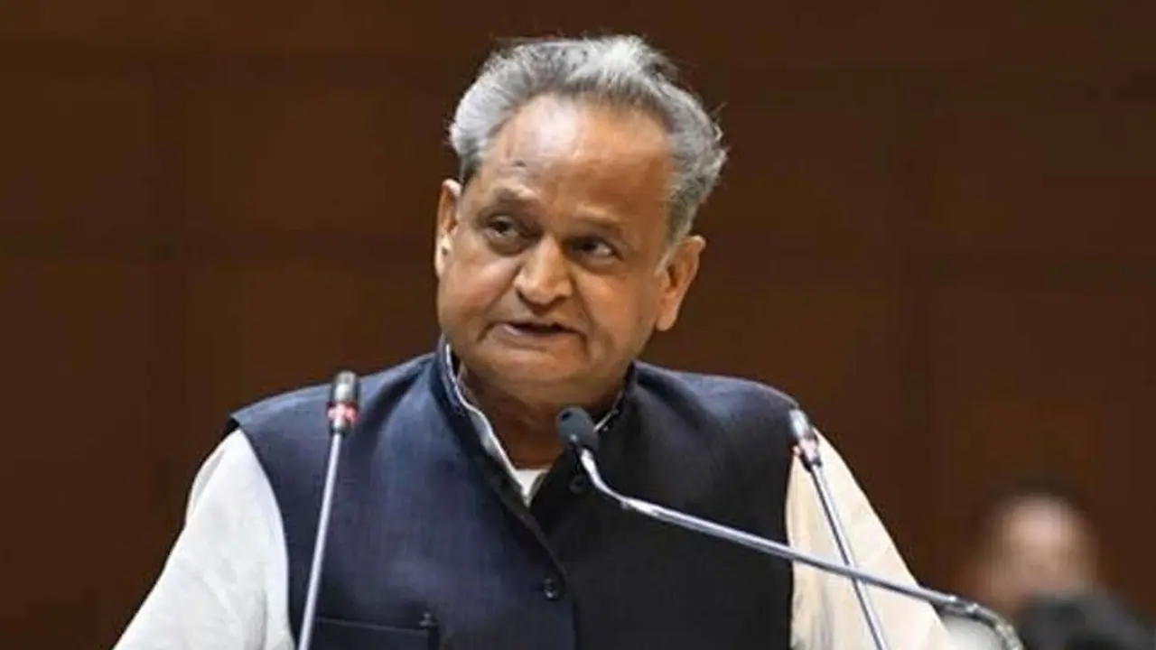 Rajasthan | പൊതുവേദിയില്‍ കൈക്കൂലിക്കാര്യം തുറന്നുപറഞ്ഞ് അധ്യാപകര്‍; സ്തബ്ധനായി രാജസ്ഥാന്‍ മുഖ്യമന്ത്രി