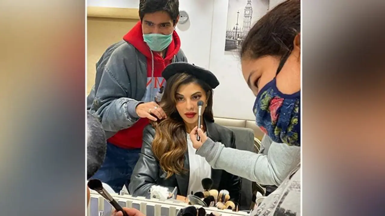 Jacqueline Fernandez shares a sneak peek from the sets of Bhoot Police