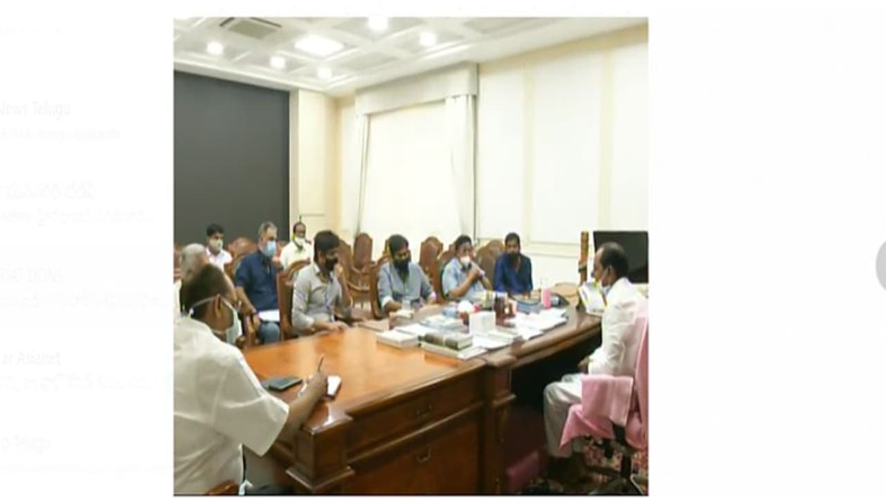 రేపటి కేఆర్ఎంబీ, జీఆర్ఎంబీ సమావేశానికి హాజరుకానున్న తెలంగాణ: అధికారులకు కేసీఆర్ ఆదేశం రేపటి కేఆర్ఎంబీ, జీఆర్ఎంబీ సమావేశానికి హాజరుకానున్న తెలంగాణ: అధికారులకు కేసీఆర్ ఆదేశం