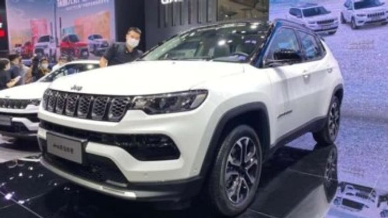 കോംപസ് ഫെയ്സ്ലിഫ്റ്റുമായി ജീപ്പ് കോംപസ് ഫെയ്സ്ലിഫ്റ്റുമായി ജീപ്പ്