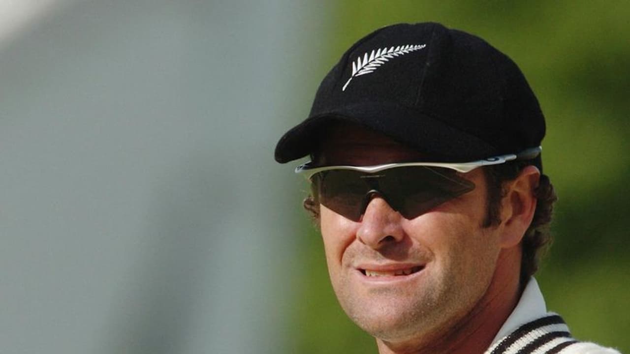 Chris Cairns on life support following health complications: Reports