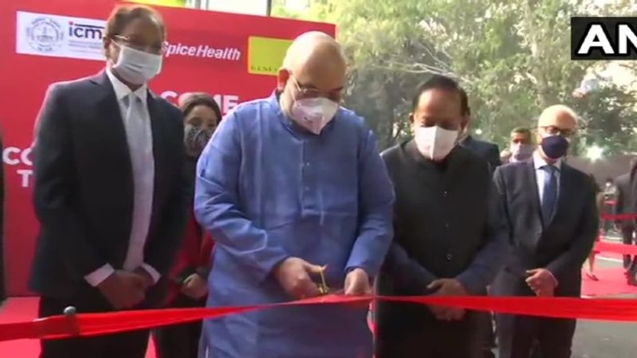 ৪৯৯ টাকায় করোনার রিপোর্ট মাত্র ৬ ঘণ্টায়, ভ্রাম্যমান পরীক্ষাগার উদ্বোধন অমিত শাহর ৪৯৯ টাকায় করোনার রিপোর্ট মাত্র ৬ ঘণ্টায়, ভ্রাম্যমান পরীক্ষাগার উদ্বোধন অমিত শাহর