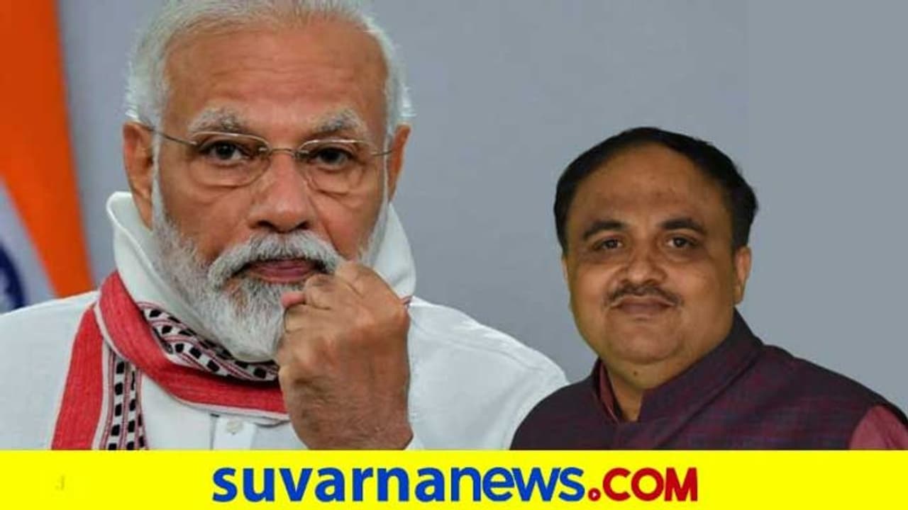 ಅಂದು ಮೋದಿ ಹೇಳಿದ್ರು ಸೊಂಟ ಮುರಿಯುತ್ತಿದೆ ತೈಲ ಬೆಲೆ, ಇಂದು ಜನ ಹೇಳ್ತಿದ್ದಾರೆ..!