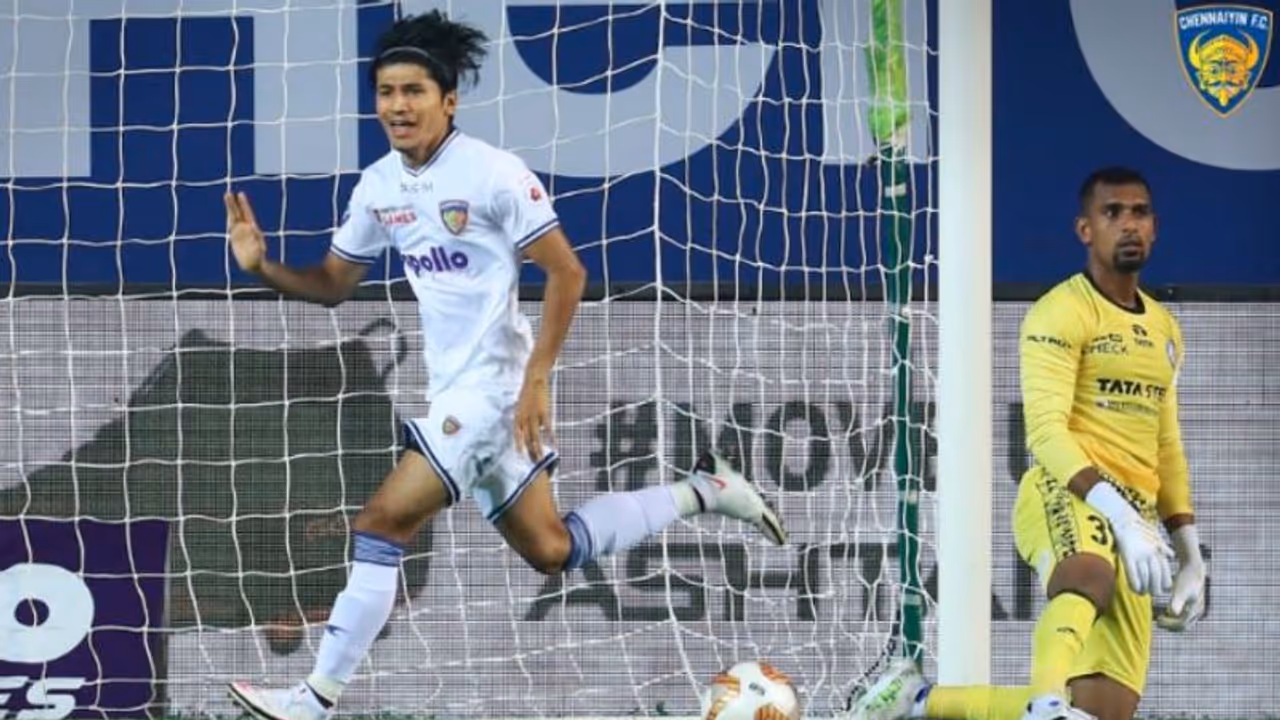 জয় দিয়ে আইএসএল অভিযান শুরু চেন্নাইয়ের, জামশেদপুরকে হারাল ২ ১ গোলে জয় দিয়ে আইএসএল অভিযান শুরু চেন্নাইয়ের, জামশেদপুরকে হারাল ২ ১ গোলে