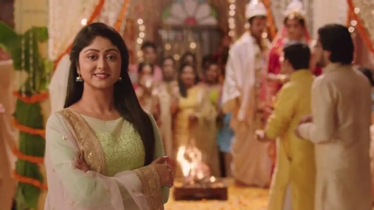 Aparajita Apu পর্দায় নয়, এবার বাস্তবেই হাসপাতালে ভর্তি অপু তথা সুস্মিতা দে, গুরুতর চোট নিয়ে সমস্যা Aparajita Apu পর্দায় নয়, এবার বাস্তবেই হাসপাতালে ভর্তি অপু তথা সুস্মিতা দে, গুরুতর চোট নিয়ে সমস্যা