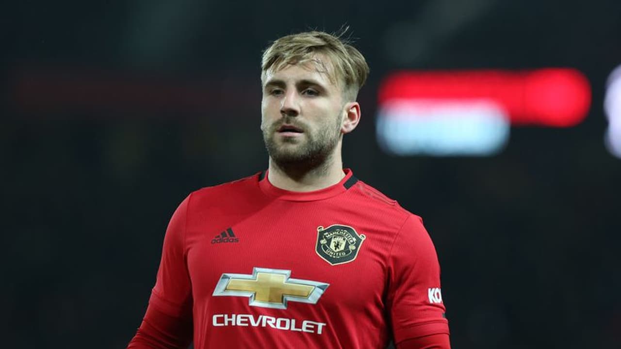 Manchester United's left back woes: Luke Shaw and Tyrell Malacia expected to remain sidelined until November Manchester United's left back woes: Luke Shaw and Tyrell Malacia expected to remain sidelined until November