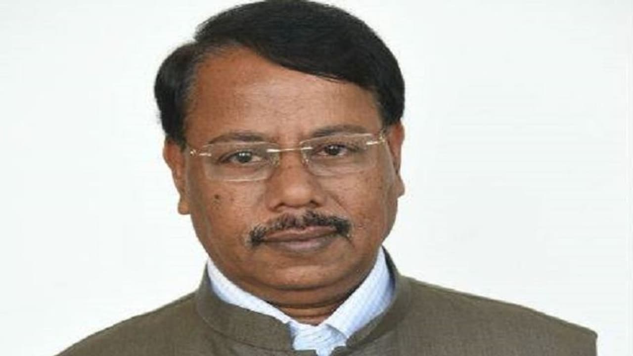 ಸಿಎಂ ಯಡಿಯೂರಪ್ಪನವರಿಗೆ ಹೊಸ ಮಾಧ್ಯಮ ಸಲಹೆಗಾರ ನೇಮಕ ಸಿಎಂ ಯಡಿಯೂರಪ್ಪನವರಿಗೆ ಹೊಸ ಮಾಧ್ಯಮ ಸಲಹೆಗಾರ ನೇಮಕ